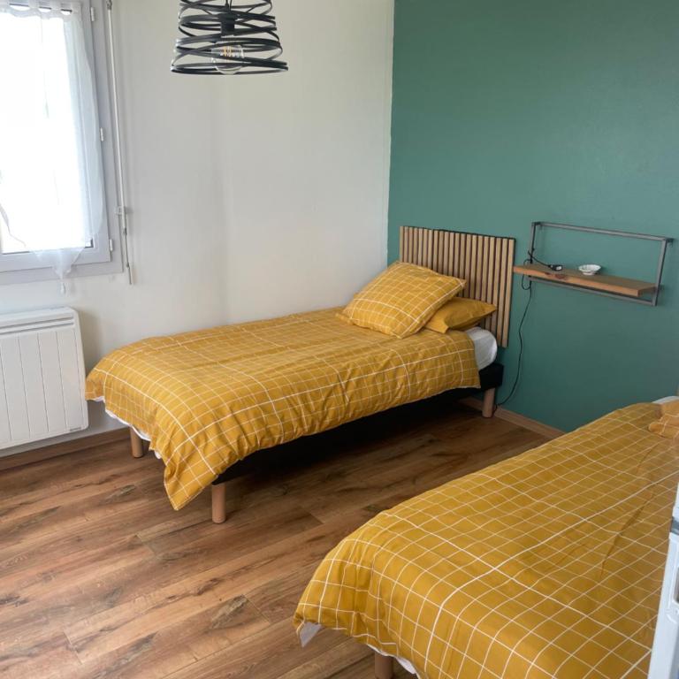 villa les pieds dans l eau - Three-Bedroom House - 15