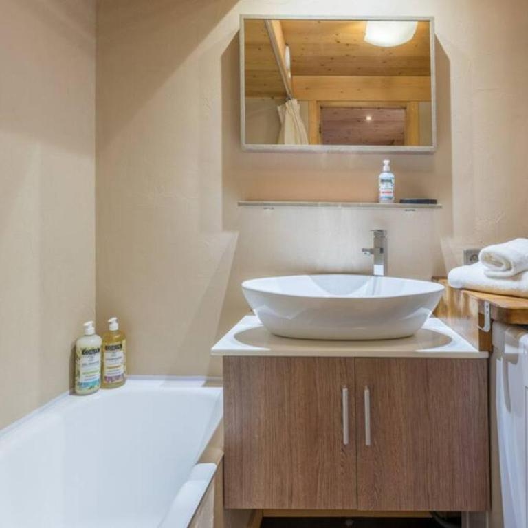 Prarion - Modern apartment Next to Ski lift - By Cozee Rentals - Appartement 1 Chambre - 35