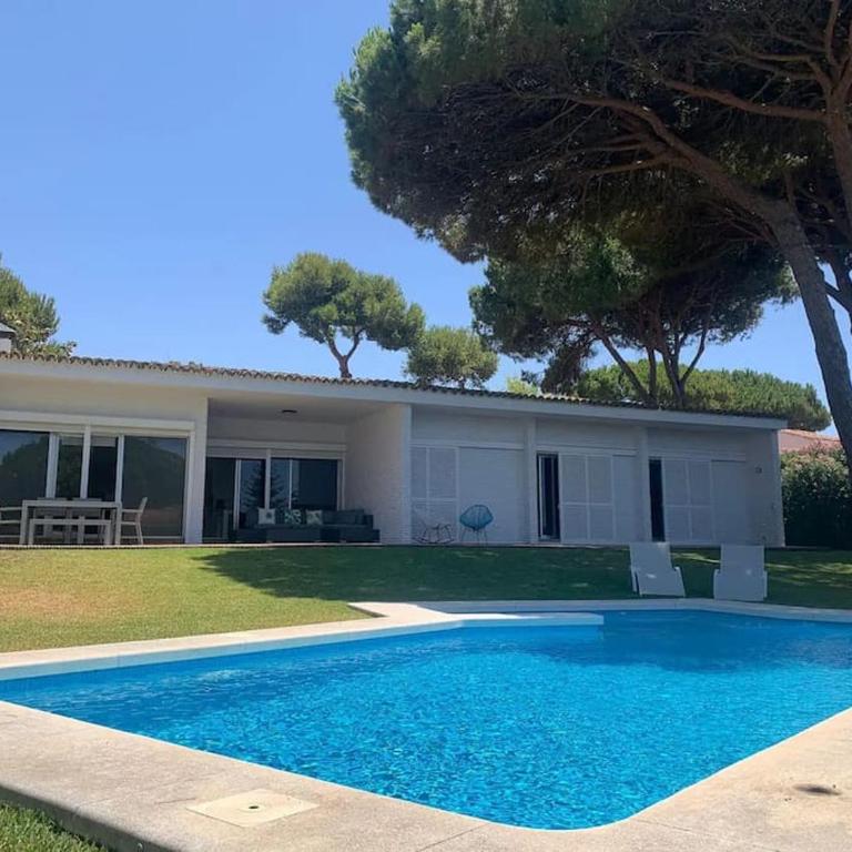 Apartoyou - Villa Vistahermosa - Villa - 1
