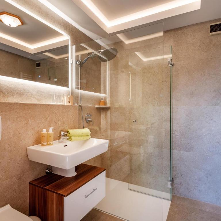 Haus Schmidbauer - Apartment mit 2 Schlafzimmern und Badezimmer - 25