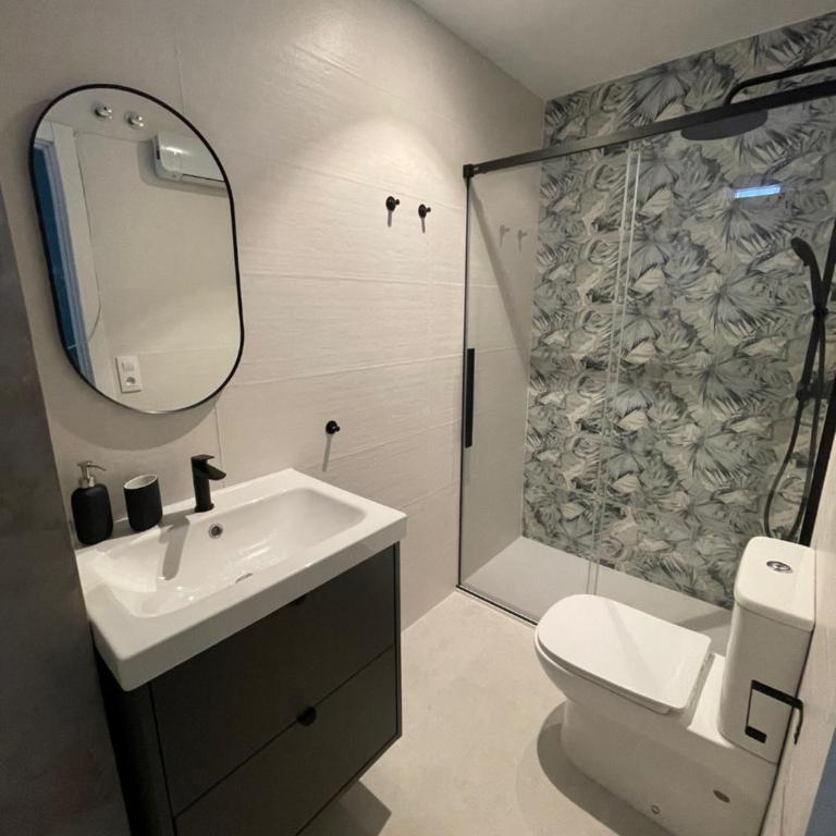 A 4 min andando del metro 3 habitaciones con baño privado - Apartamento de 3 dormitorios - 18
