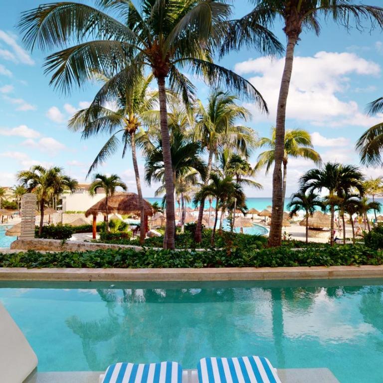 Grand Park Royal Cancun - All Inclusive - Deluxe Swim-Up Ocean View (Adults Only) - 6
