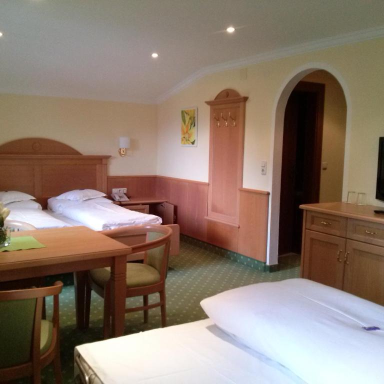 Hotel Garni Erler - Junior Suite mit Balkon - 6