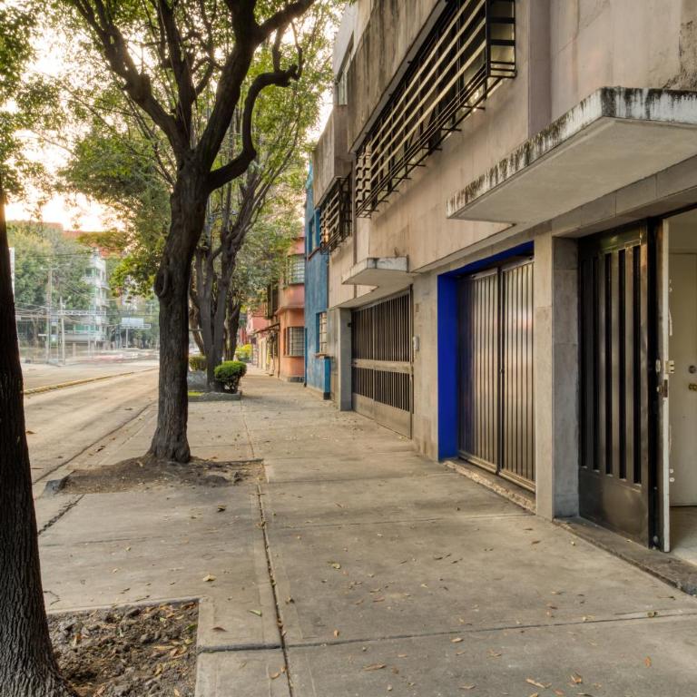 Comfy Apartment with Leafy Views by Tasman - Three-Bedroom Standard Apartment - 25