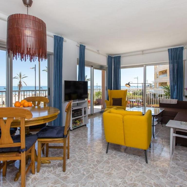 Playa primera linea Sunny in front of the sea - Apartamento de 2 dormitorios - 10