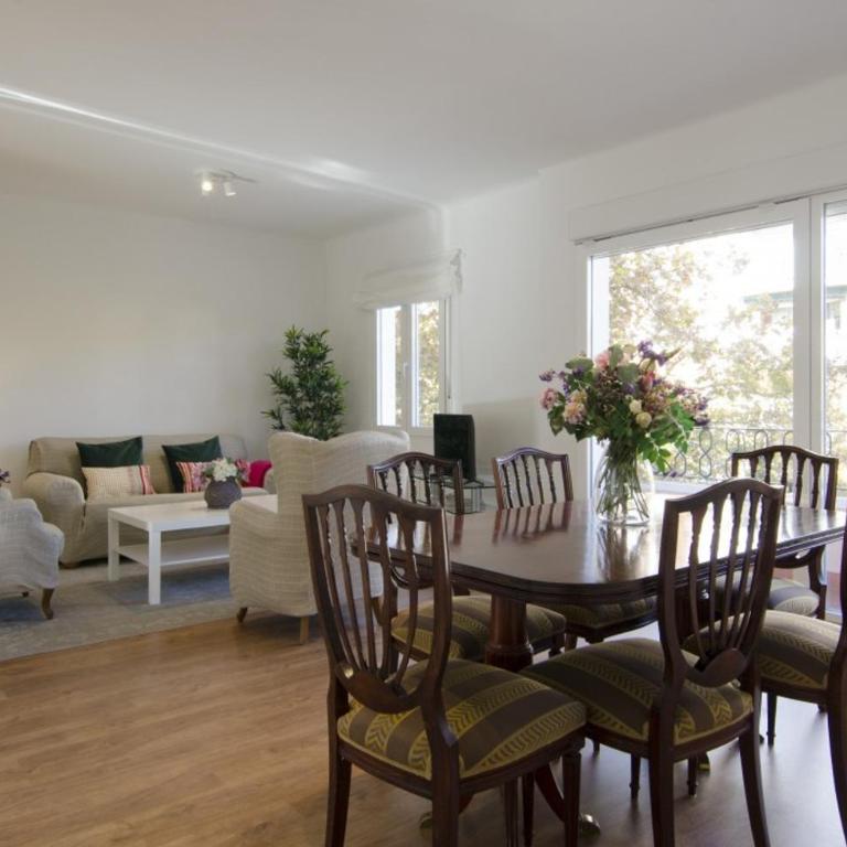 Bright W Terrace - Bernabeu Nuevos Ministerios - Apartment - 1