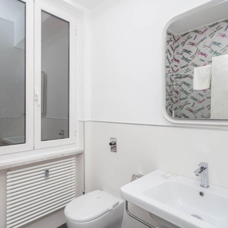 Fiorini - Rooms - Camera Matrimoniale con Bagno Privato Esterno - 3