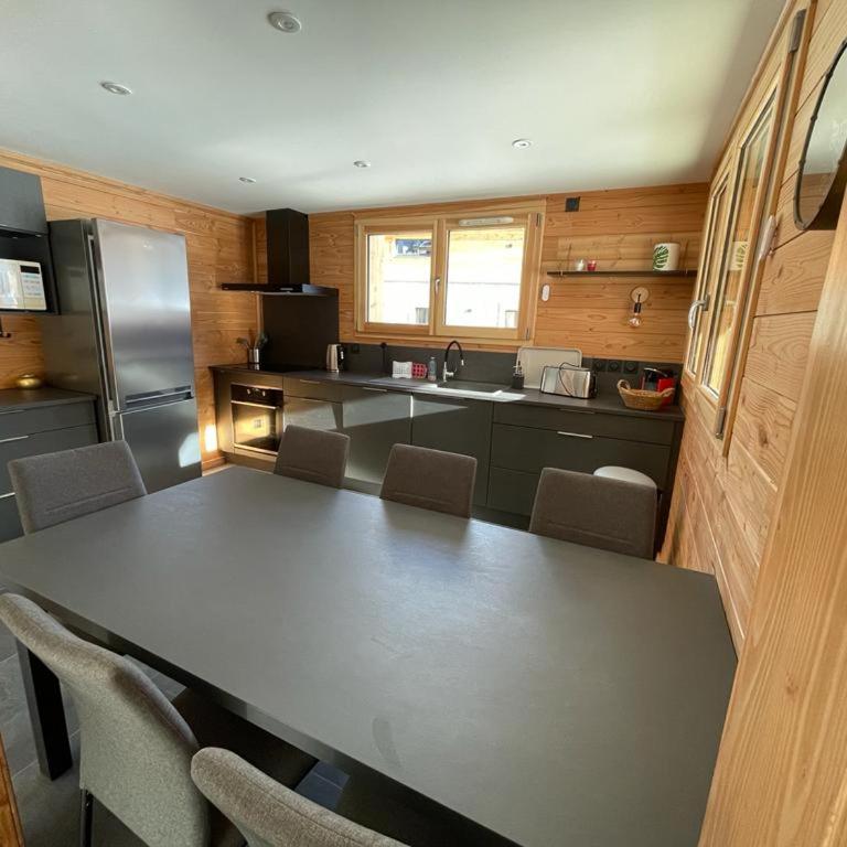 Appartement lumineux neuf dans bas de chalet LE DOUGLAS - Appartement 2 Chambres avec Terrasse - 4