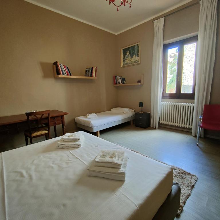 Large Family Flat - Tram to Center - Appartamento con 2 Camere da Letto - 3