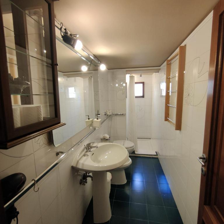 Large Family Flat - Tram to Center - Appartamento con 2 Camere da Letto - 33