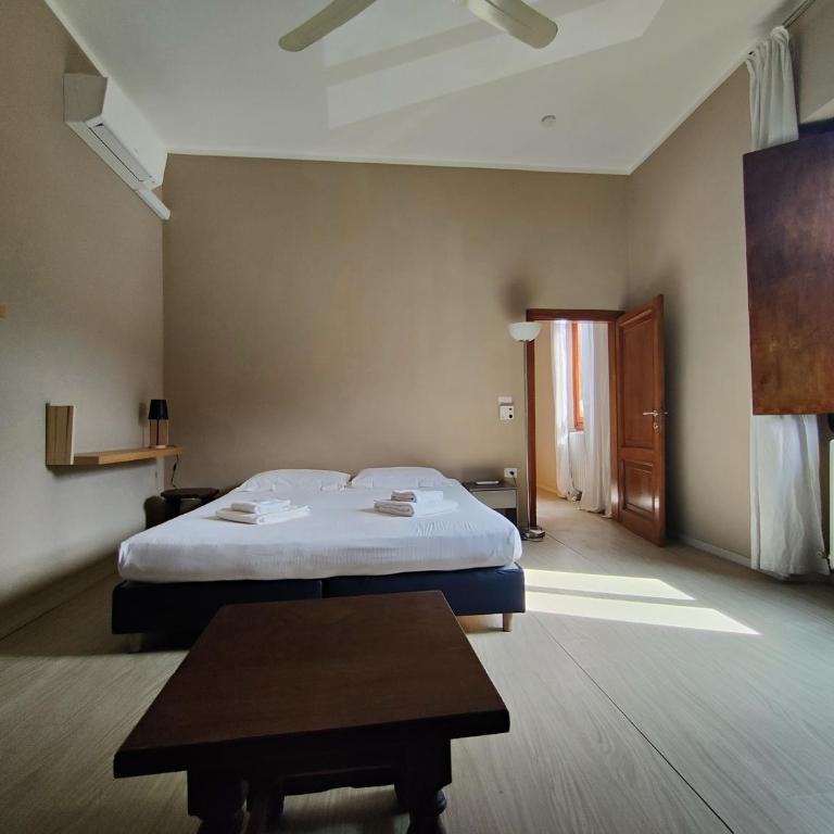 Large Family Flat - Tram to Center - Appartamento con 2 Camere da Letto - 14