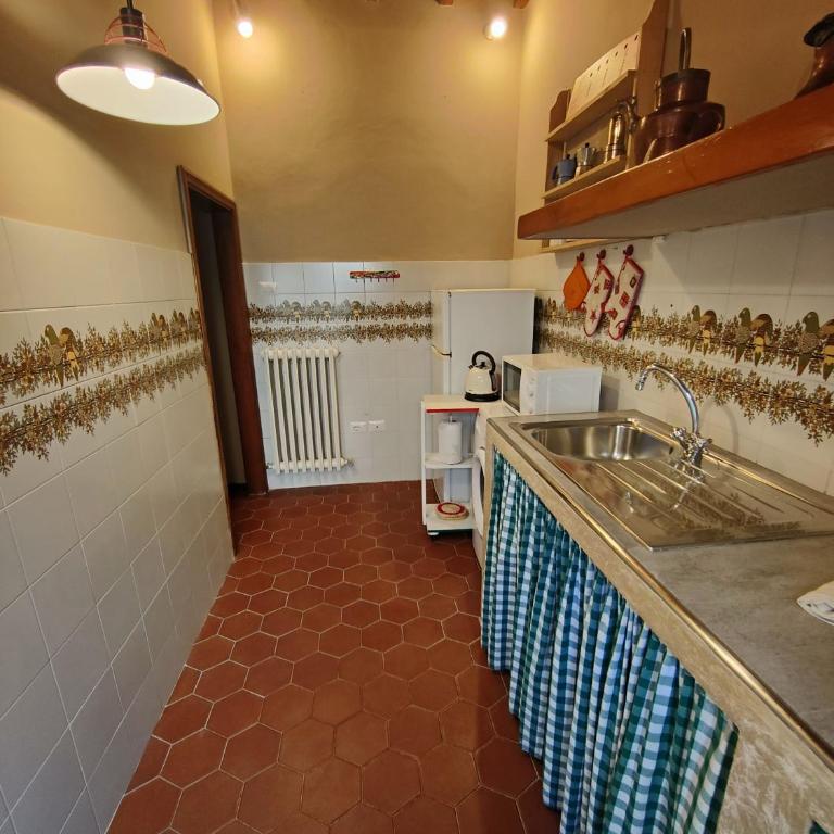 Large Family Flat - Tram to Center - Appartamento con 2 Camere da Letto - 24
