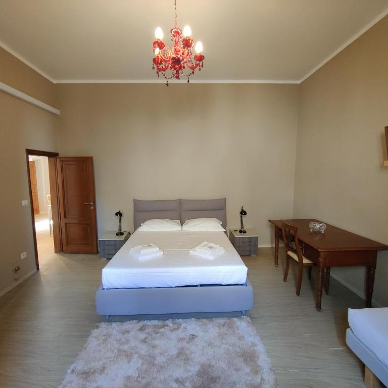 Large Family Flat - Tram to Center - Appartamento con 2 Camere da Letto - 30