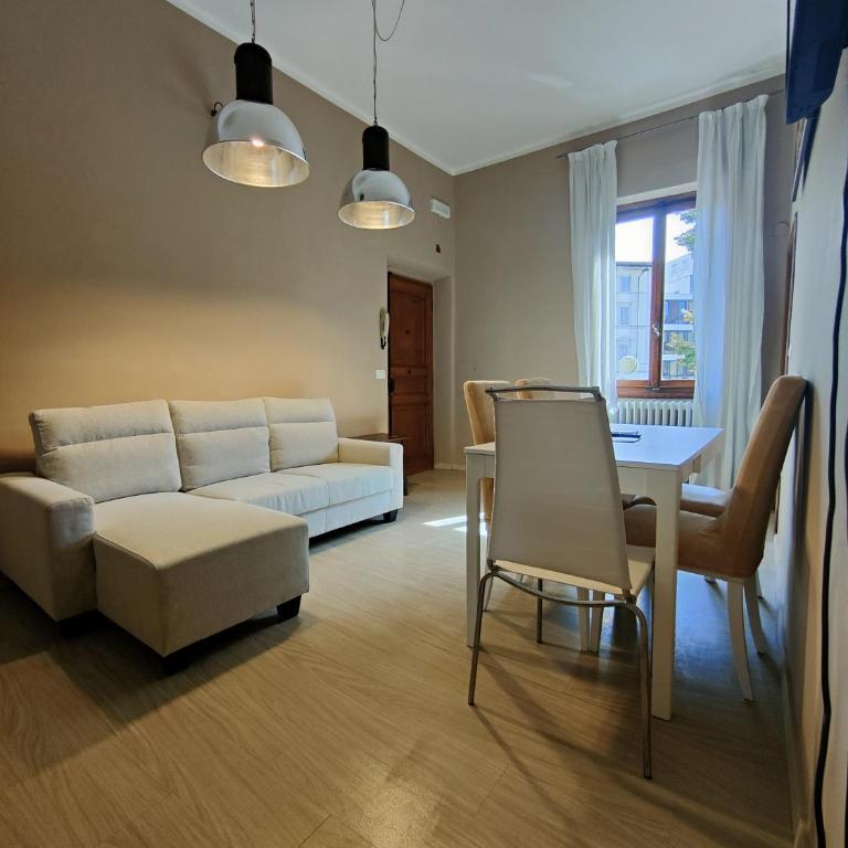 Large Family Flat - Tram to Center - Appartamento con 2 Camere da Letto - 18