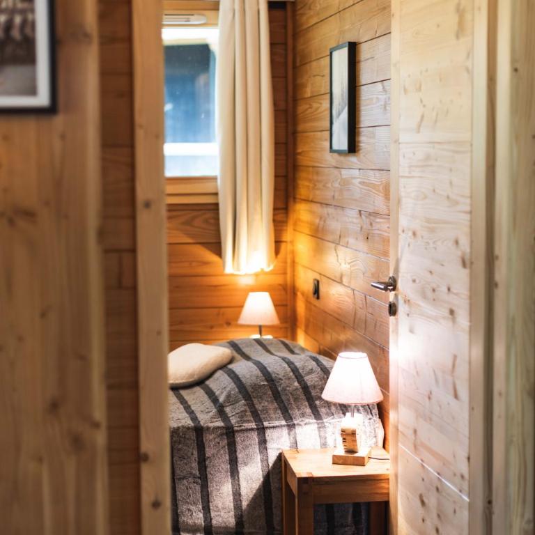 Appartement lumineux neuf dans bas de chalet LE DOUGLAS - Appartement 2 Chambres avec Terrasse - 65
