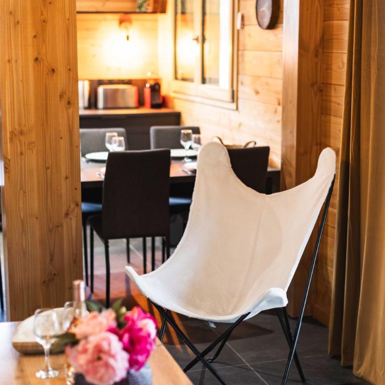 Appartement lumineux neuf dans bas de chalet LE DOUGLAS - Appartement 2 Chambres avec Terrasse - 68