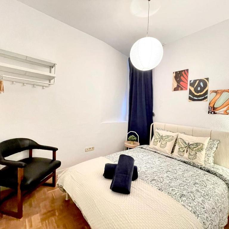 Centric Rooms Madera Gran Via - Double Room with Shared Bathroom - 2