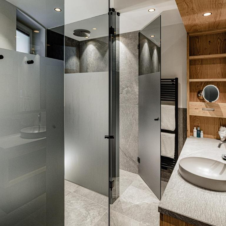 Lake Spa Hotel SEELEITEN - Suite con 2 Camere da Letto - 3