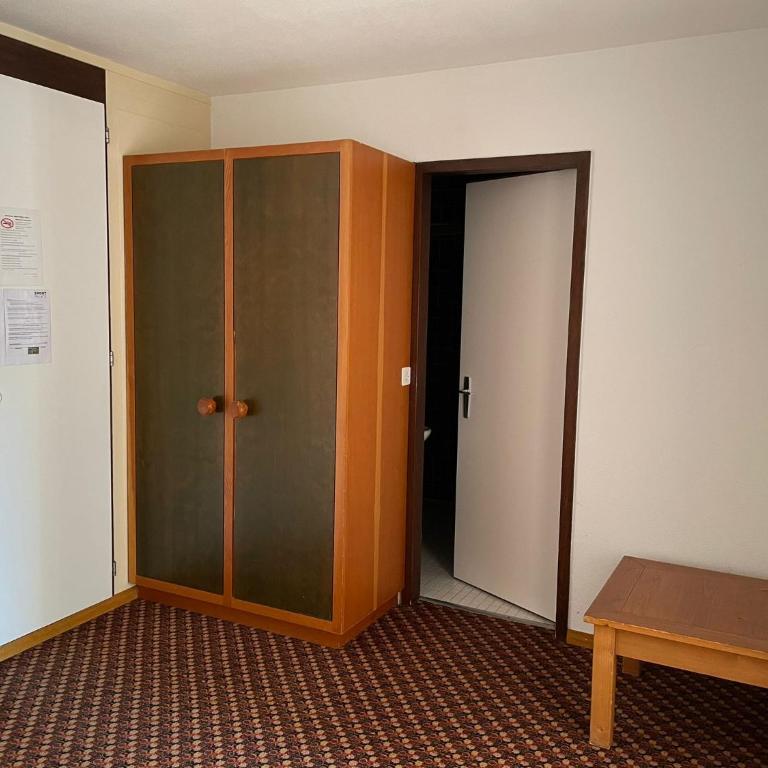 The Vintage at Crans-Montana - Appartement avec Vue et Balcon - 7