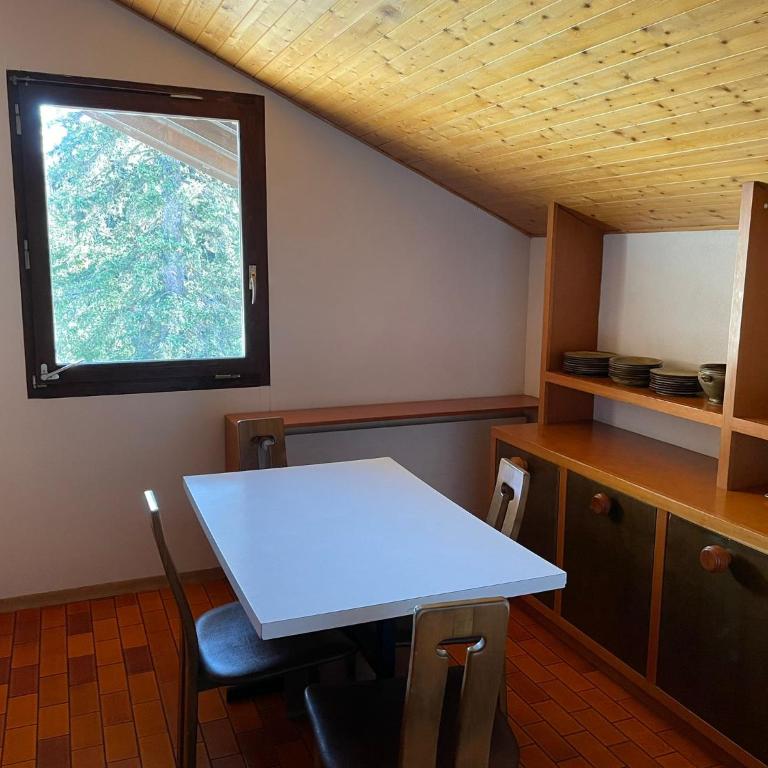 The Vintage at Crans-Montana - Appartement avec Vue et Balcon - 3