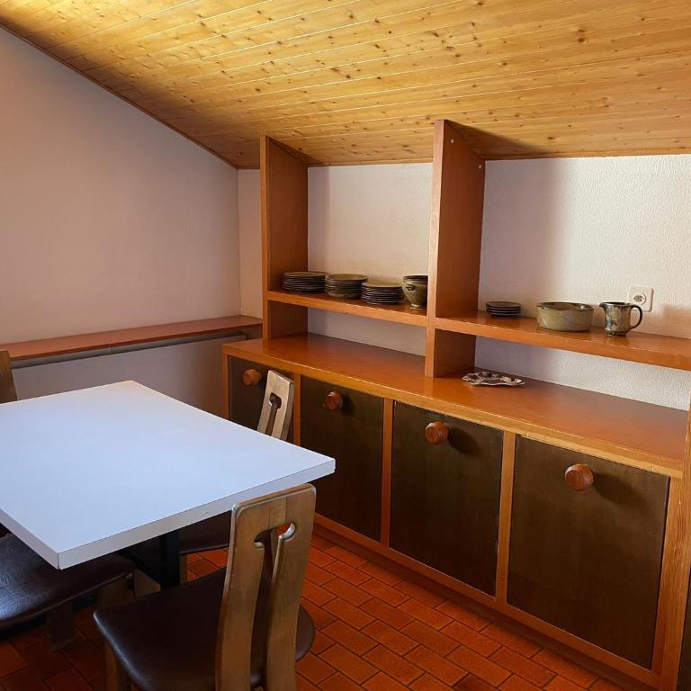 The Vintage at Crans-Montana - Appartement avec Vue et Balcon - 12