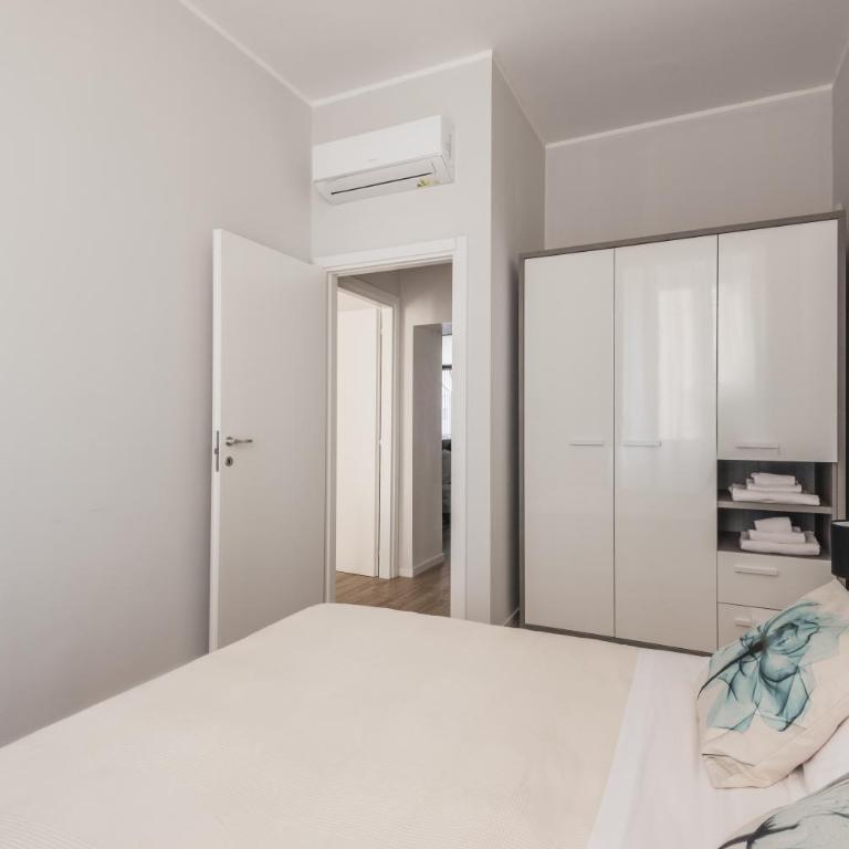 La Dimora del Cardinale - Two-Bedroom Apartment - 13