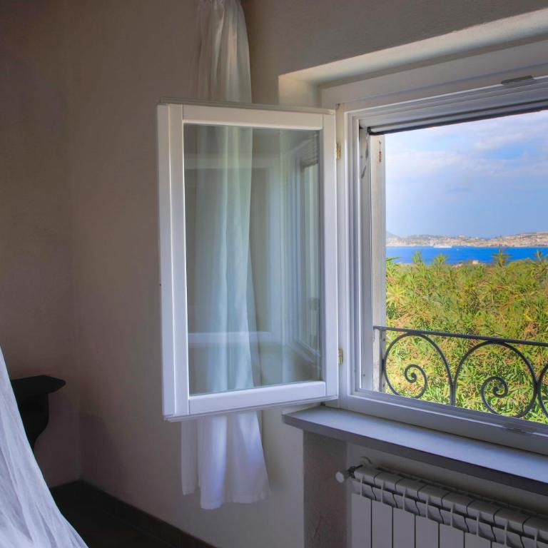 Hotel Santo Stefano - Camera Matrimoniale con Vista Mare - 3