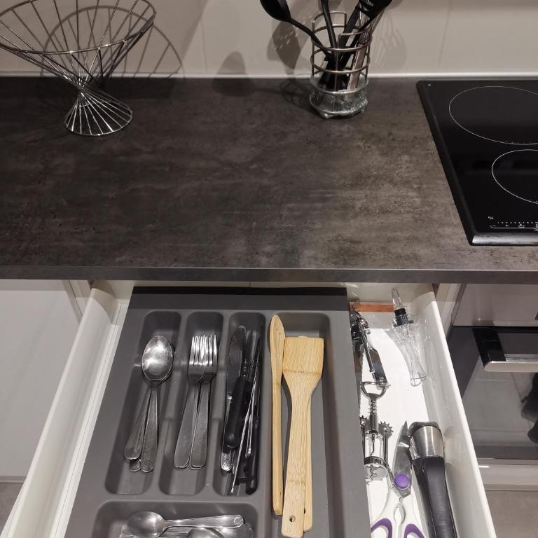 Idéal Curistes, Souvenirs de Provence, charmant T2 neuf climatisé - Appartement 1 Chambre - 35