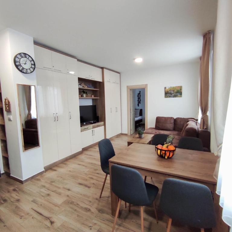Vila Montana, Kopaonik, Apartman Ivony - Porodični Apartman s 1 Spavaćom Sobom - 3