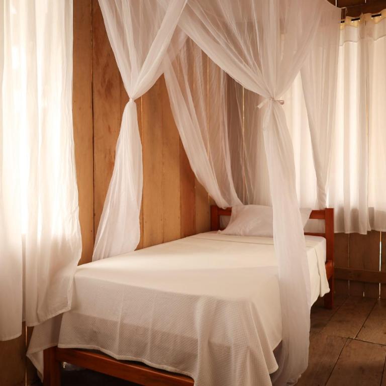 La Ceiba, Amazonas - Quadruple Room with Private Bathroom - 16