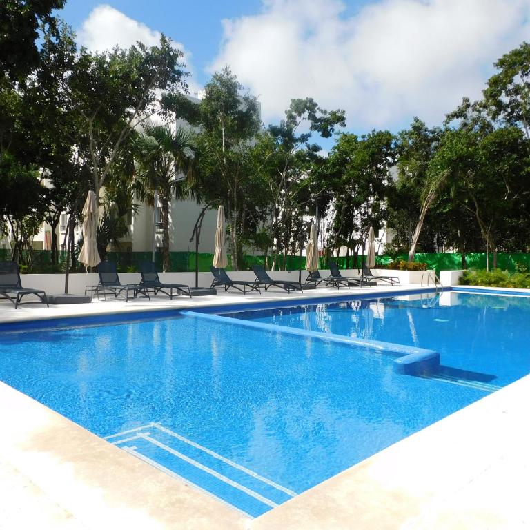 Gigi's Caribbean Paradise Aparment - Two-Bedroom Apartment - 2