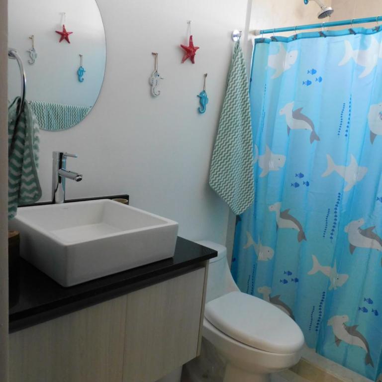 Gigi's Caribbean Paradise Aparment - Two-Bedroom Apartment - 27