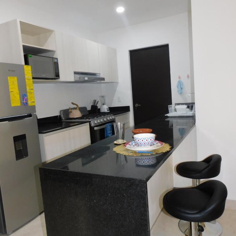 Gigi's Caribbean Paradise Aparment - Two-Bedroom Apartment - 11
