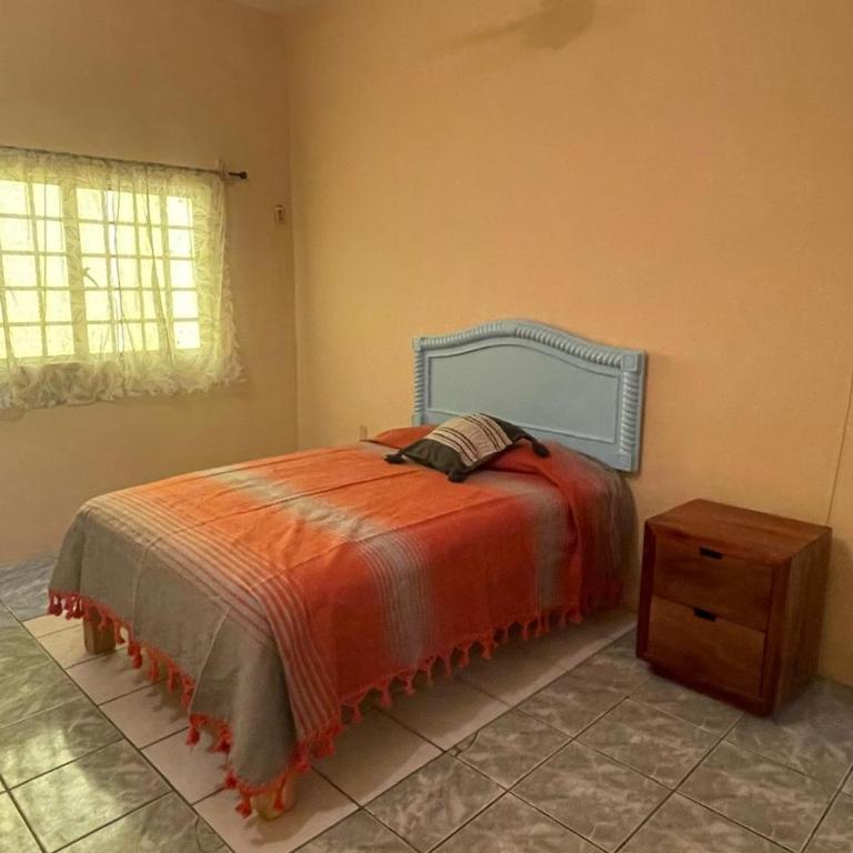 Casa Bety - Three-Bedroom House - 3