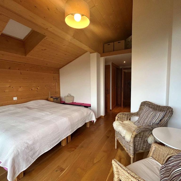 Charmant 4 pièces avec balcons, proche Méribel - FR-1-180-640 - Appartement - 22