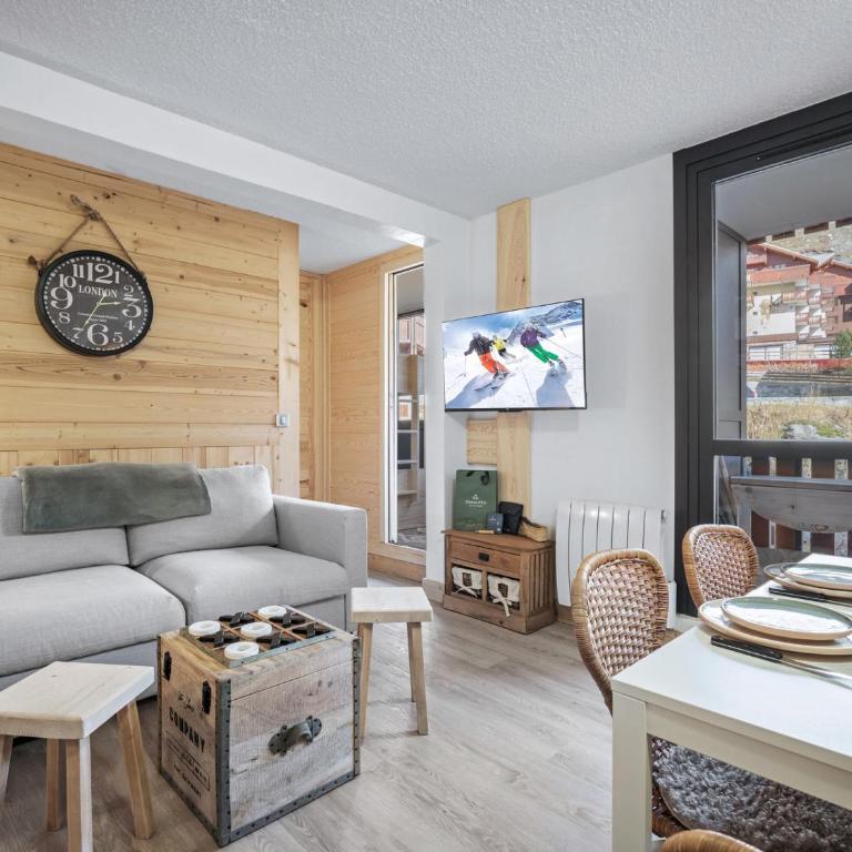 Appartement moderne proche centre et pistes avec WIFI - FR-1-640-69 - Appartement - 1