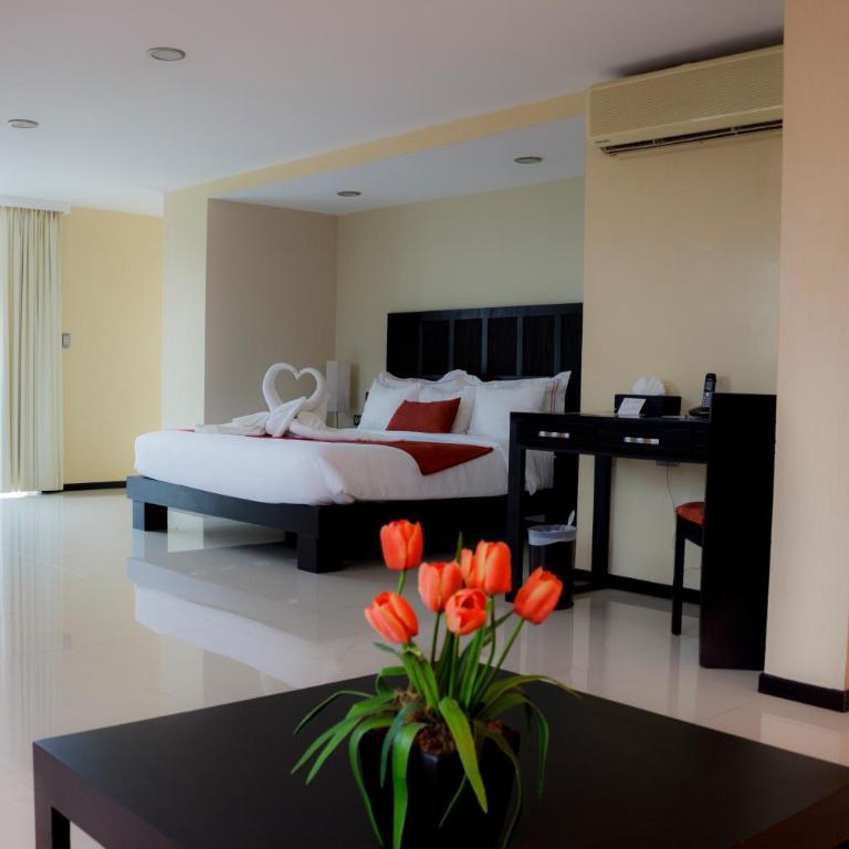 Hotel El Español Paseo de Montejo - King Suite - 2