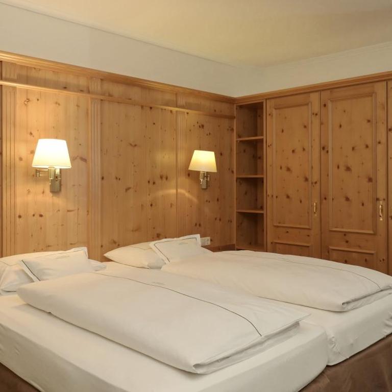 Berghotel Jägerhof ****S - Comfort Zimmer - 1