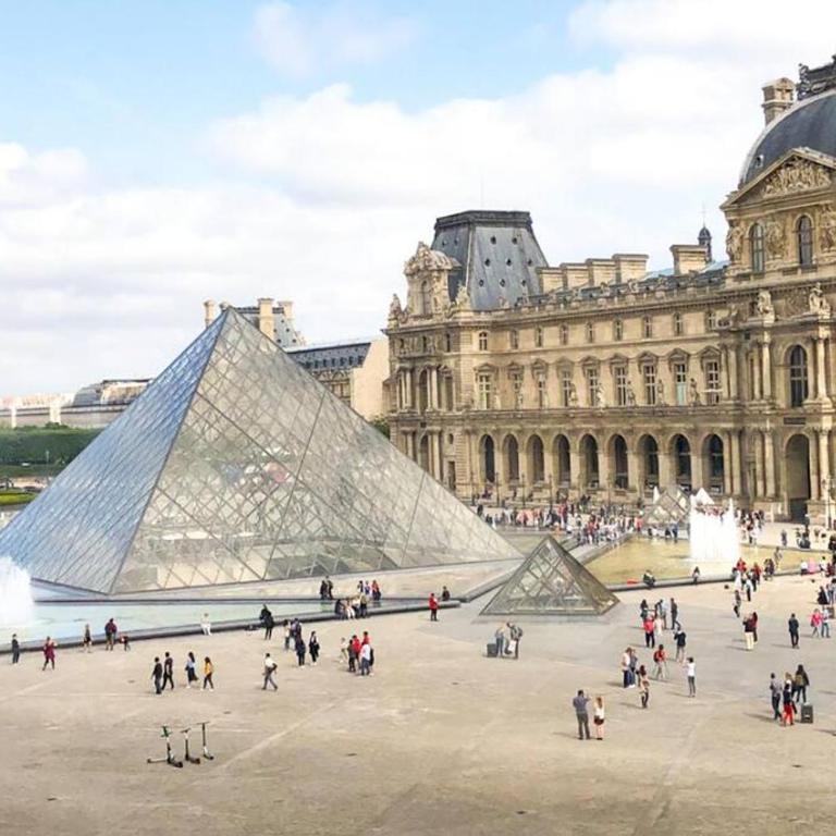 Beautiful studio on the most prestigious street Saint-Honore - Near Louvre, amazing location! - Studio Deluxe - 38