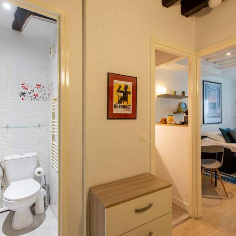 Beautiful studio on the most prestigious street Saint-Honore - Near Louvre, amazing location! - Studio Deluxe - 15