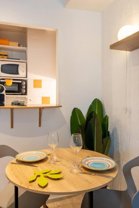 Beautiful studio on the most prestigious street Saint-Honore - Near Louvre, amazing location! - Studio Deluxe - 18