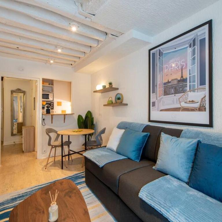 Beautiful studio on the most prestigious street Saint-Honore - Near Louvre, amazing location! - Studio Deluxe - 20