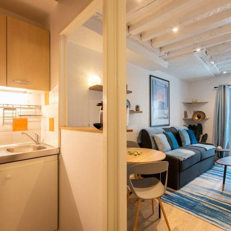 Beautiful studio on the most prestigious street Saint-Honore - Near Louvre, amazing location! - Studio Deluxe - 27