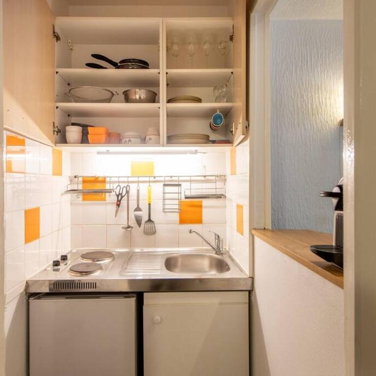 Beautiful studio on the most prestigious street Saint-Honore - Near Louvre, amazing location! - Studio Deluxe - 16