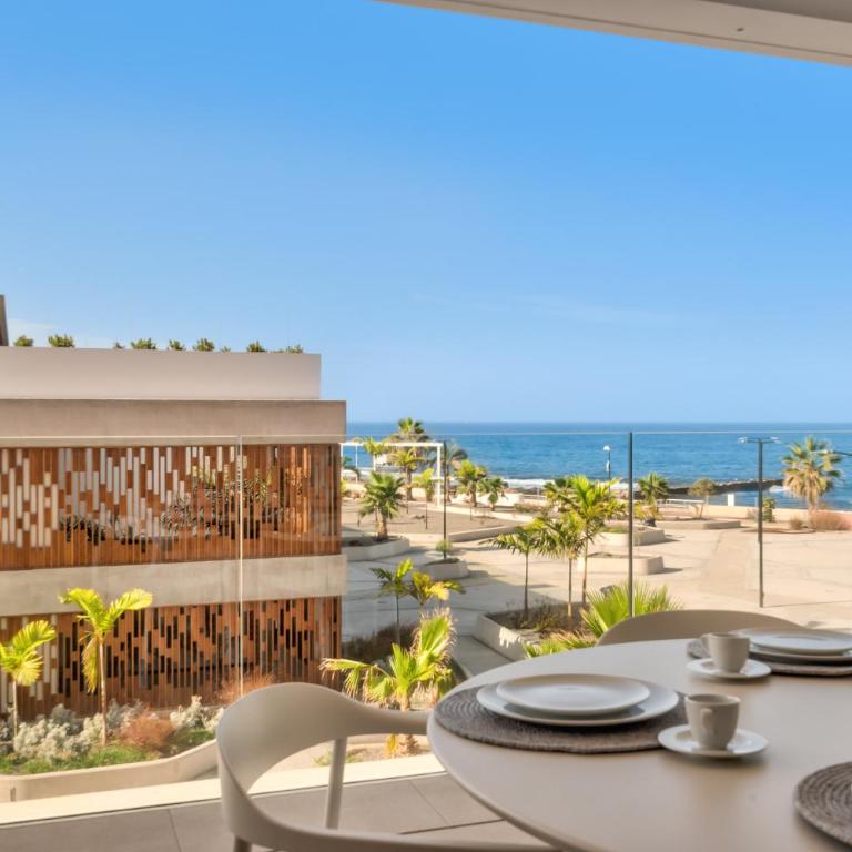 Infinity 1-2 LUXE PARTIAL SEA VIEW 2B - Two-Bedroom House - 3