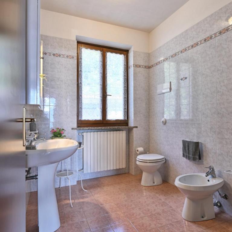 Appartamento Michela 4 by Theater Home - Appartamento con Vista Lago - 11