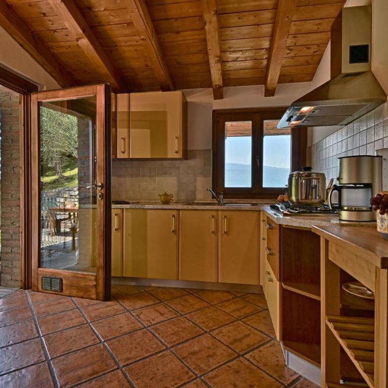 Piccolo Rustico, Casaliva by Theater Home - Appartamento con Vista Lago - 5