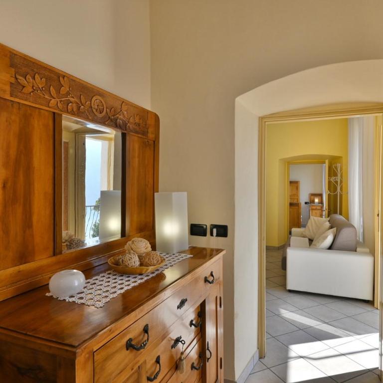 Rustico Kristi by Theater Home - Appartamento con Vista Lago - 5