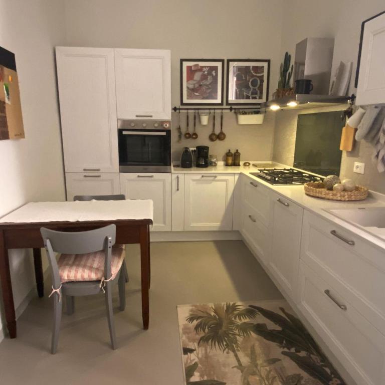 Elegant historic apartment with stunning sea view - Appartamento con Vista Mare - 7