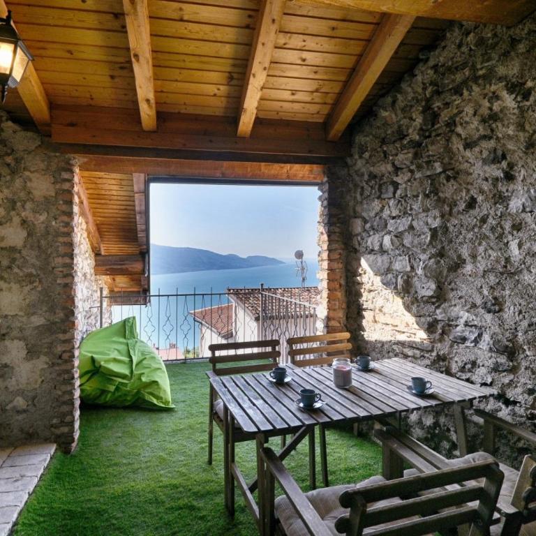 Rustico Melograno, Il Melo by Theater Home - Appartamento con Vista Lago - 1